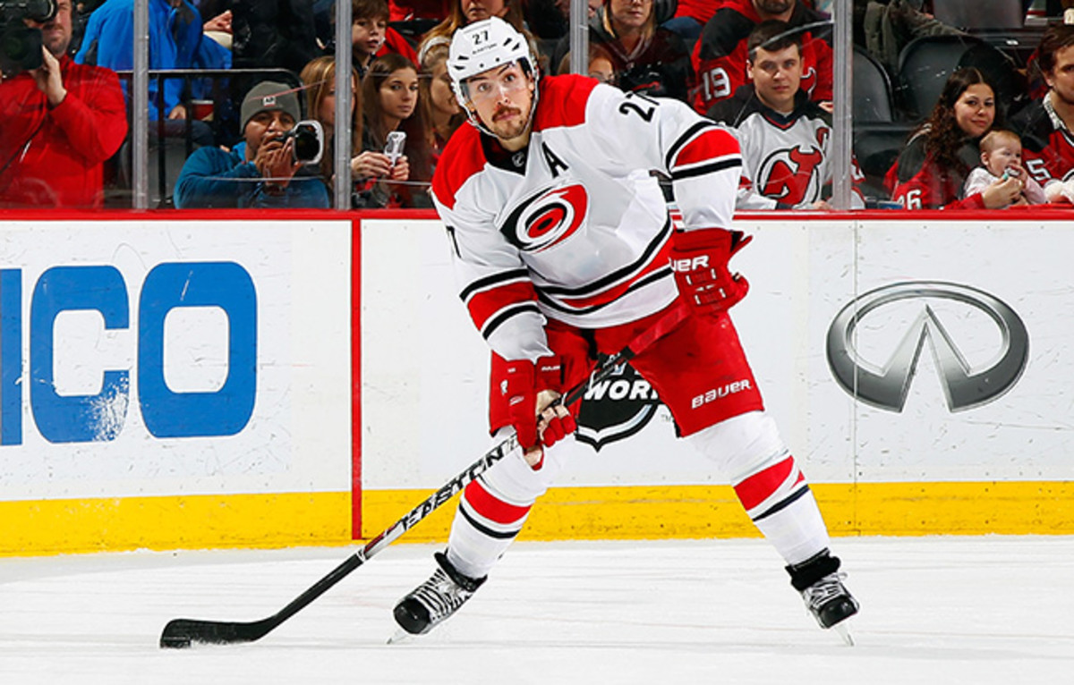 world-cup-hockey-team-usa-snubs-justin-faulk.jpg